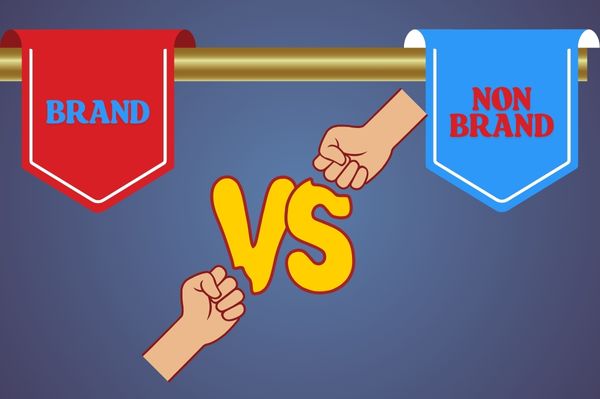 Branded vs. Non-Branded Corporate Gifts: What Works Best?